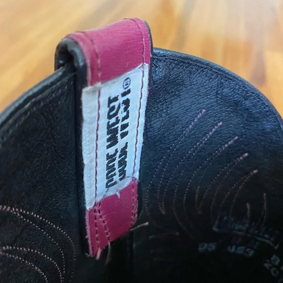 SUPER RARE RASPBERRY PINK COWBOY BOOTS - Picture 9 of 12